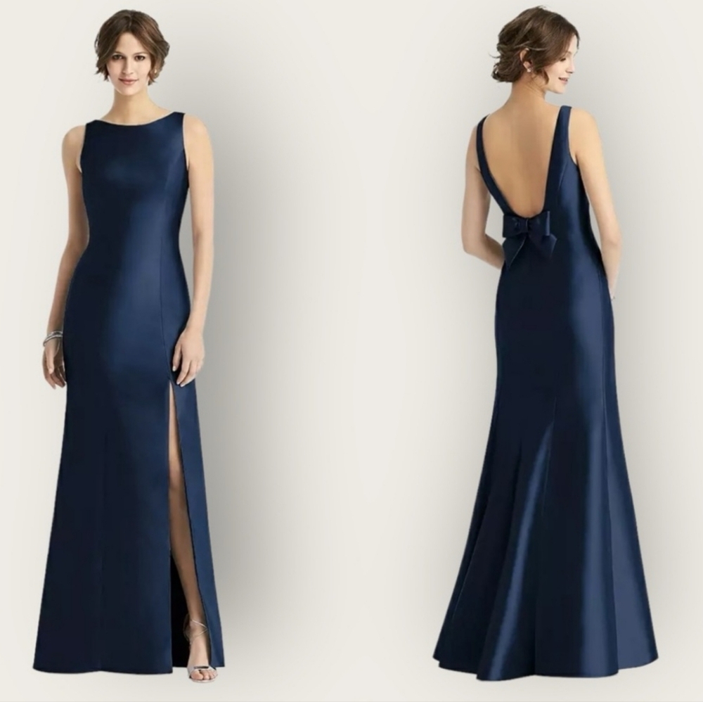 ALFRED SUNG Navy Blue Sleeveless Gown
